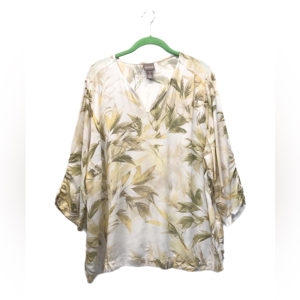 Chicos 3 Tunic Top Size L 3/4 Sleeve V-Neck Lightweight Viscose Tropical Blouse.
